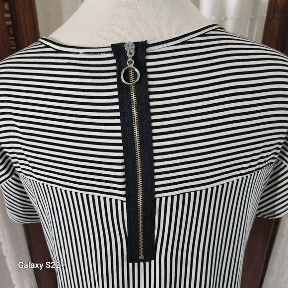 F02 I JOAH striped knit top NWT - Picture 3 of 9